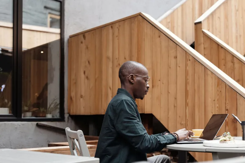 Pack Your Laptop: The Countries That Are Literally Paying Americans to Work There in 2024